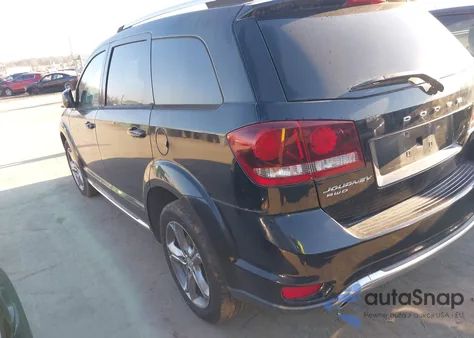 2017 Dodge Journey Crossroad Plus Awd z USA, uszkodzony, nr VIN 3C4PDDGG0HT553372